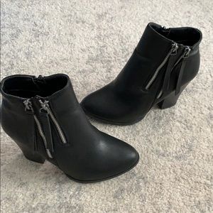 Journee Collection Black Heeled Booties